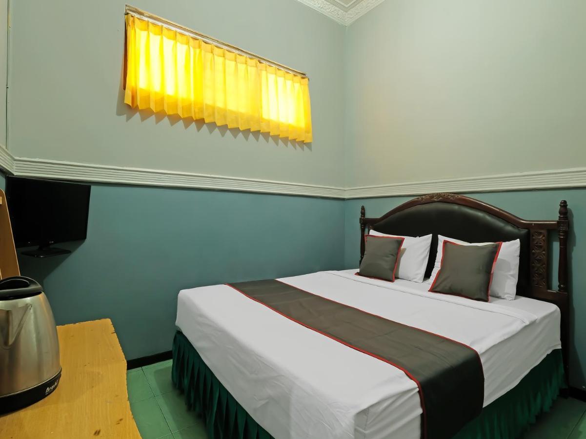 Collection O 91914 Hotel Citra Dewi 2 Int'S Semarang Exteriér fotografie